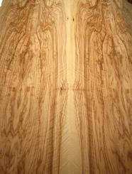 Oliven Furnier Olivenholz Riegel Curly 3K 175x35-39cm 2 Blätter 