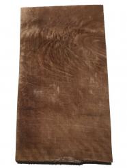 Nussbaum Holz Pyramide Maser geriegelt 40x23cm x 24-26mm 