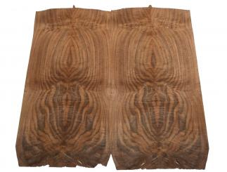 Nussbaum Wurzelholz Furnier Intarsien 47x13-14cm 12 Blätter 