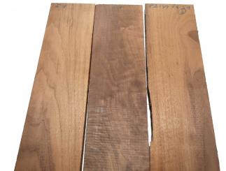 3x Nussbaum Riegel Holz Tonholz curly 82x13-14cm x 24mm #S1 