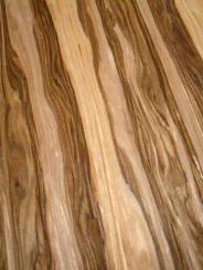 Satin Nußbaum Amberbaum Furnier SaRaiFo Red Gum 250x30-32cm 