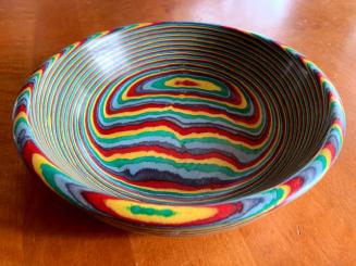 1x Rainbow Holz Regenbogen SaRaiFo bunt gefärbt 62x23,5cm x 52-58mm 