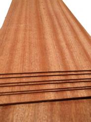 3mm Mahagoni dünnes Holz Holzfurnier 85x41-43cm 4 Blätter 