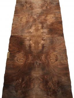 Nussbaum Wurzelholz Furnier Maser 2W 72x32-35cm 4 Blätter 
