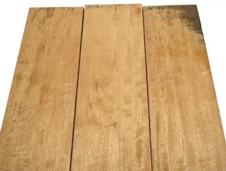 Movingui Holz Riegel afrik. Satinwood 80x17-18cm x 22mm 