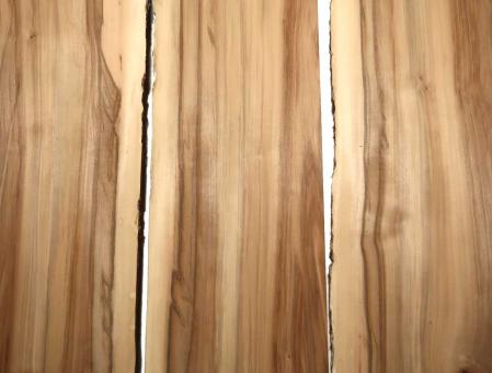 Satin Nussbaum Holz Amberbaum Bohle 84x22-24cm x 48mm 