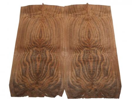 Nussbaum Wurzelholz Furnier Intarsien 47x13-14cm 12 Blätter 