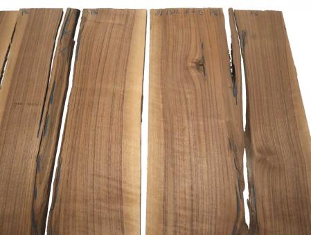 6x Nussbaumholz Brettchen Sägefurnier 81x13-22cm x 6-7mm #P6 