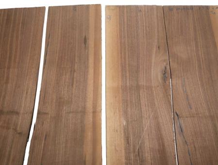 4x Nussbaumholz Brettchen Sägefurnier 80x20-25cm x 7-9mm #P1 